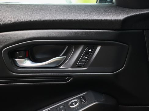 Used 2023 Honda Accord EX-L image 48