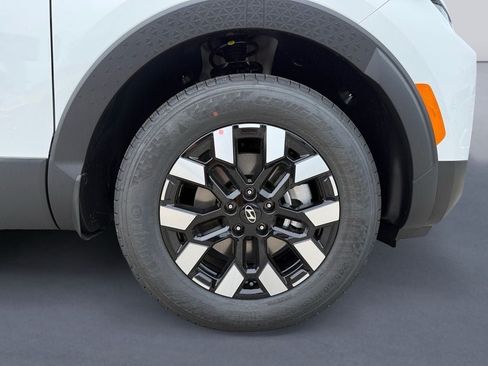 New 2026 Hyundai Santa Cruz SE AWD/4WD image 9