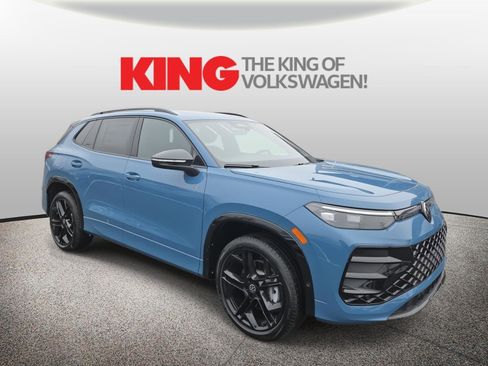New 2026 Volkswagen Tiguan SE R-Line image 1