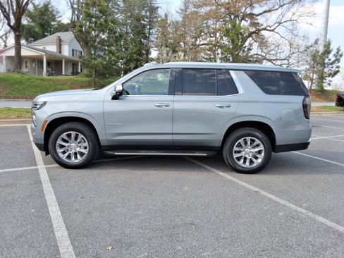 Certified 2025 Chevrolet Tahoe Premier AWD/4WD image 8