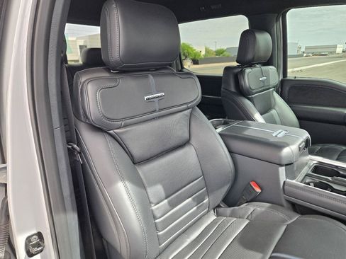 Used 2025 Ford F450 Platinum AWD/4WD image 43