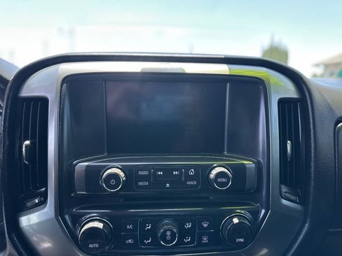 Used 2018 Chevrolet Silverado 1500 LT w/ Texas Edition AWD/4WD image 13