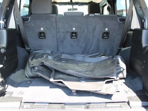 Used 2022 Jeep Wrangler Unlimited Sport AWD/4WD image 40
