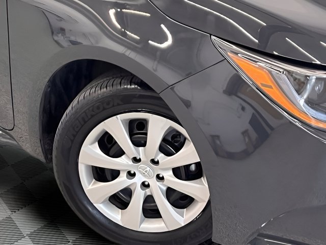 Used 2026 Toyota Corolla LE FWD image 25