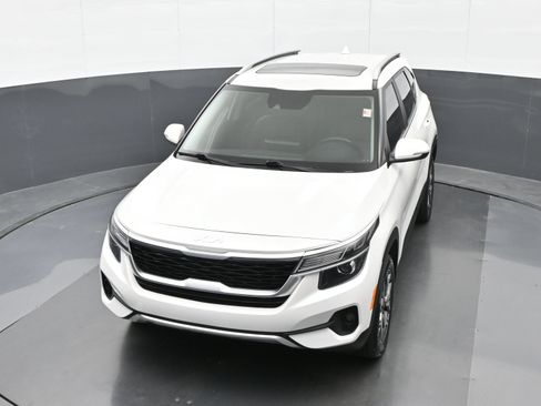 Used 2022 Kia Seltos EX AWD/4WD image 36