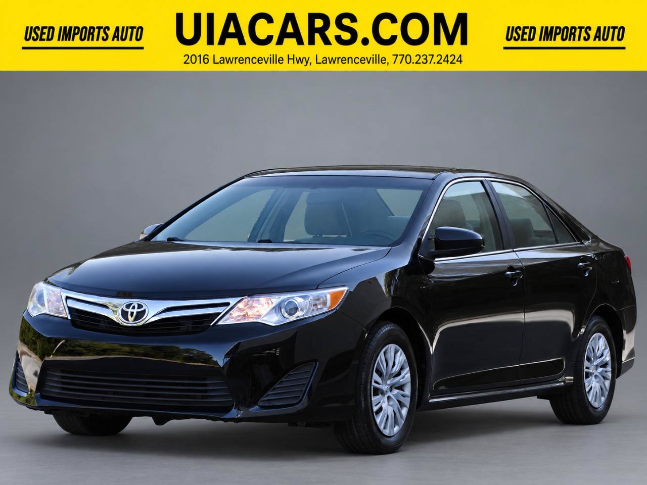 Used 2013 Toyota Camry LE FWD image 2