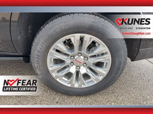 Used 2025 GMC Yukon Denali image 18