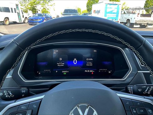 Used 2024 Volkswagen Tiguan S FWD image 13