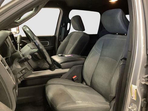 Used 2019 RAM 3500 Lone Star AWD/4WD image 9