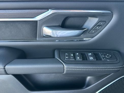 New 2026 RAM 1500 Laramie AWD/4WD image 10
