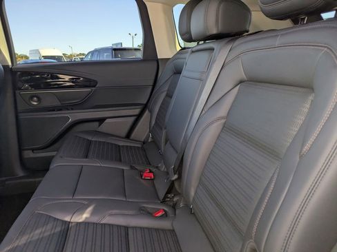 New 2026 Lincoln Nautilus Reserve image 15