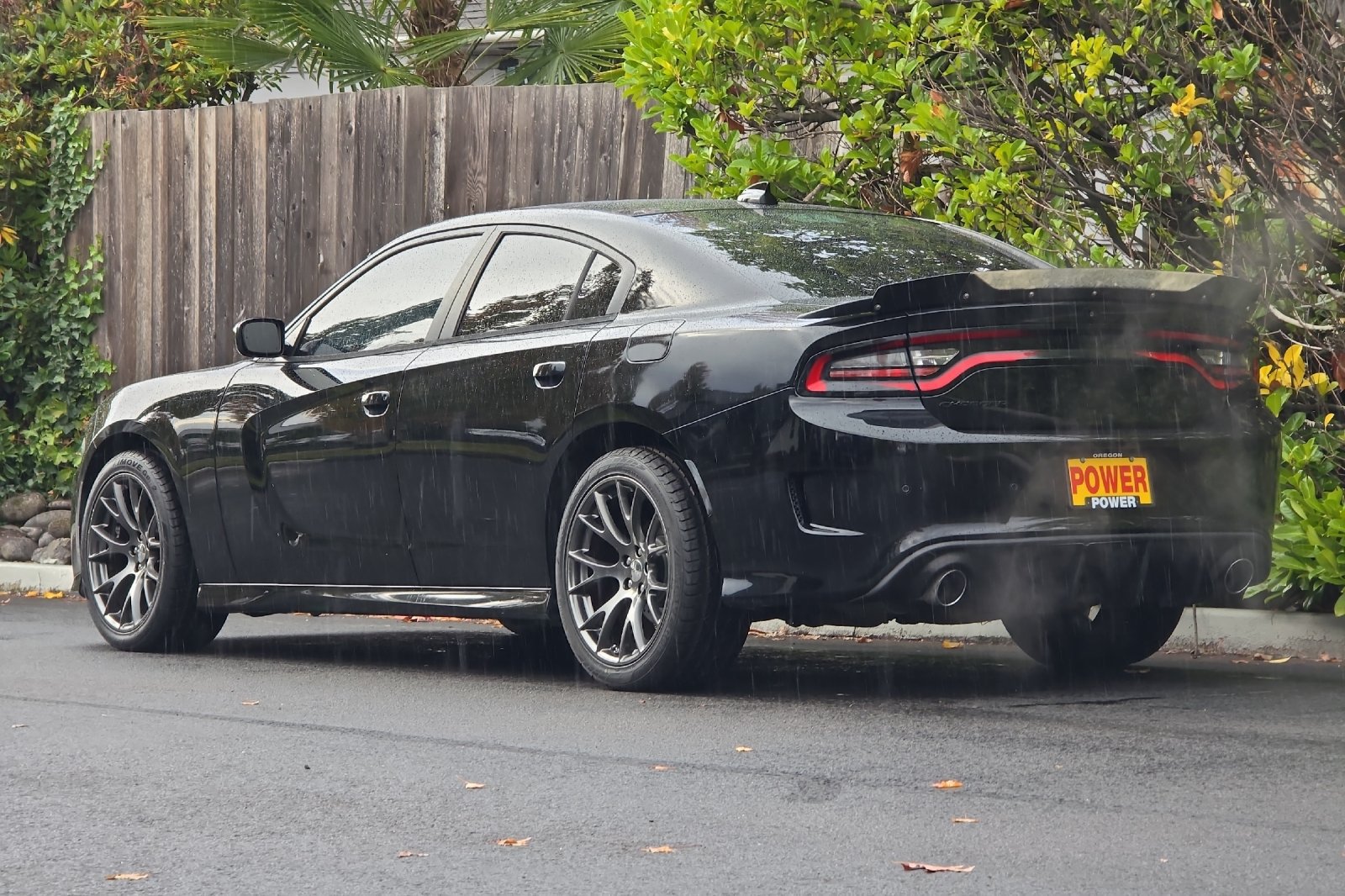 Used 2017 Dodge Charger R/T RWD image 6