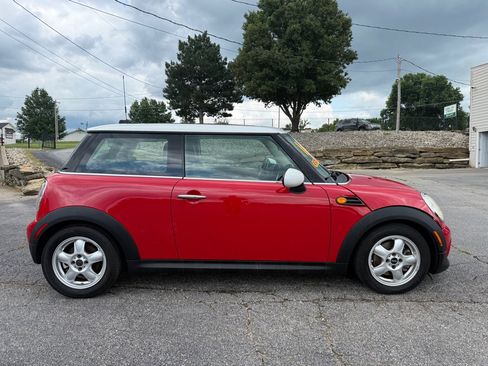 Used 2011 MINI Cooper Hardtop FWD image 4