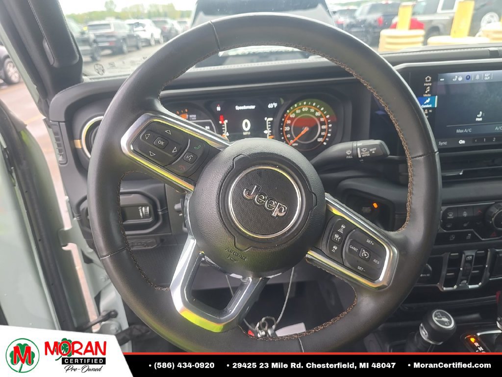 Used 2024 Jeep Wrangler Unlimited Sahara w/ Technology Group AWD/4WD image 13