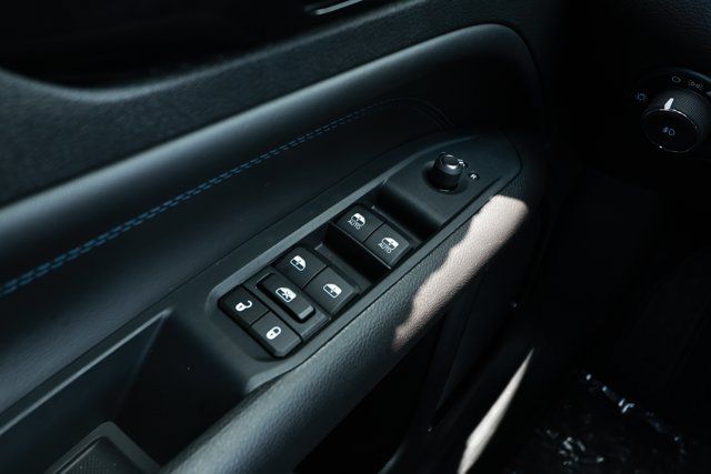 New 2026 Jeep Compass Latitude AWD/4WD image 20