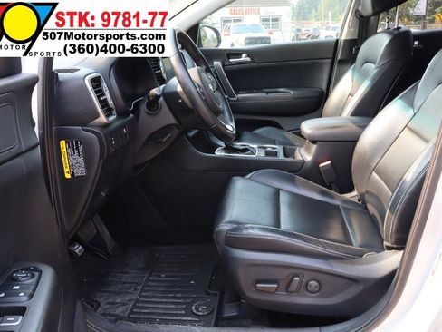 Used 2017 Kia Sportage EX AWD/4WD image 13