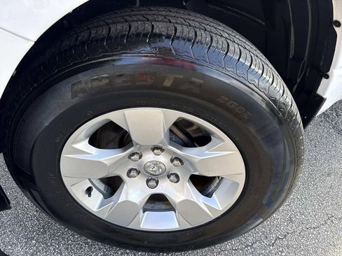 Used 2019 RAM 1500 Big Horn image 10