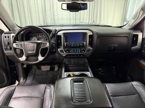Used 2018 GMC Sierra 1500 SLT w/ SLT Premium Package AWD/4WD image 11