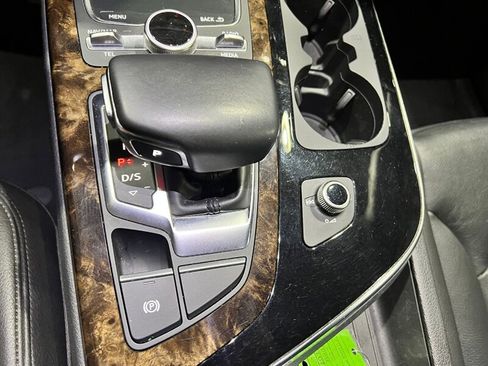 Used 2018 Audi Q7 3.0T Premium Plus image 42