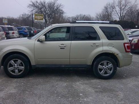 Used 2012 Ford Escape Limited image 1