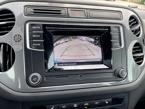 Used 2016 Volkswagen Tiguan S AWD/4WD image 19