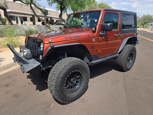Used 2014 Jeep Wrangler Sport AWD/4WD image 3