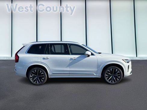 New 2026 Volvo XC90 B6 Plus w/ Protection Package Premier image 2