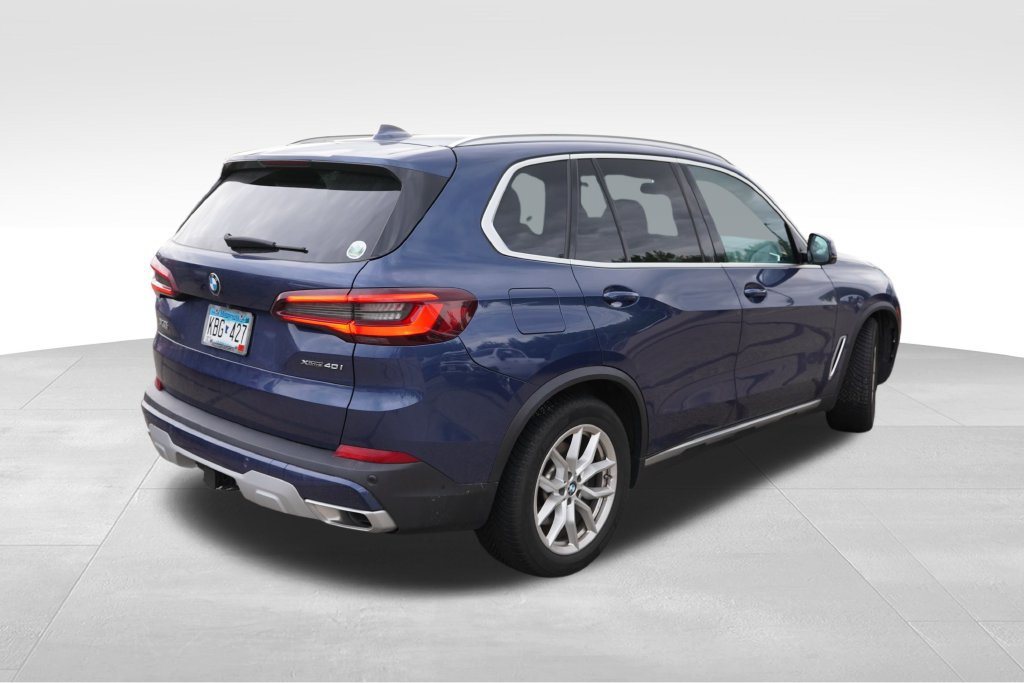 Used 2023 BMW X5 xDrive40i w/ Climate Comfort Package AWD/4WD image 3