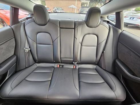 Used 2023 Tesla Model 3 Performance AWD/4WD image 29