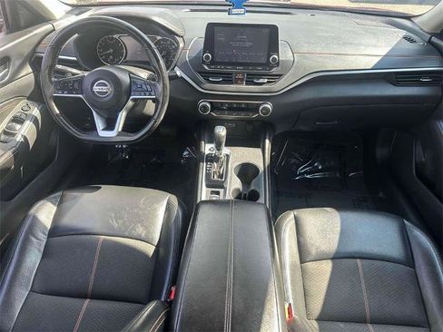 Certified 2022 Nissan Altima 2.5 SR image 13