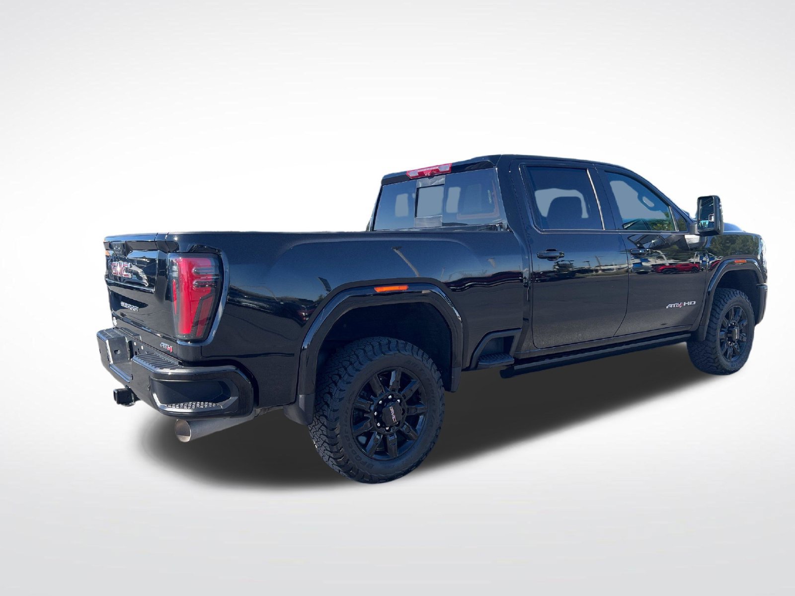 Used 2026 GMC Sierra 2500 AT4 w/ AT4 Premium Plus Package AWD/4WD image 3