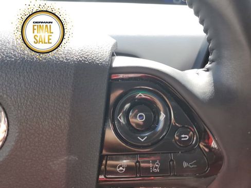 Certified 2022 Toyota Prius Limited image 29