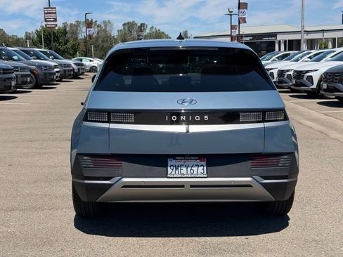Certified 2024 Hyundai Ioniq 5 SEL RWD image 7