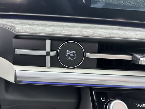 New 2027 Hyundai Santa Fe Limited FWD image 35