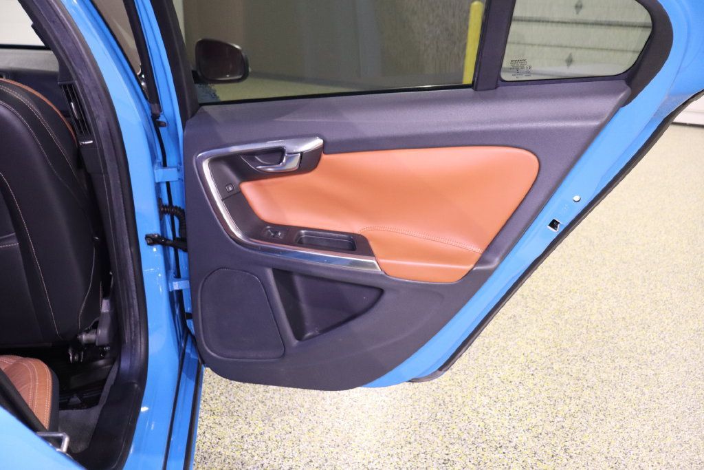 Used 2015 Volvo S60 T6 FWD image 36