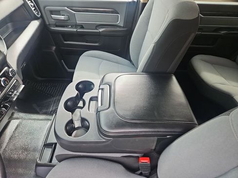 Used 2019 RAM 2500 Big Horn AWD/4WD image 26