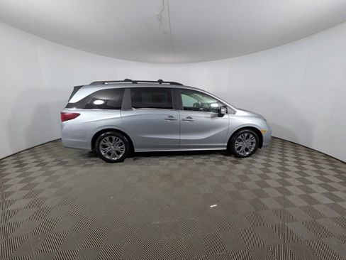New 2026 Honda Odyssey Touring image 35