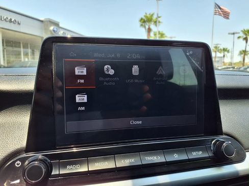 Used 2022 Kia Forte LXS w/ LXS Technology Package FWD image 3