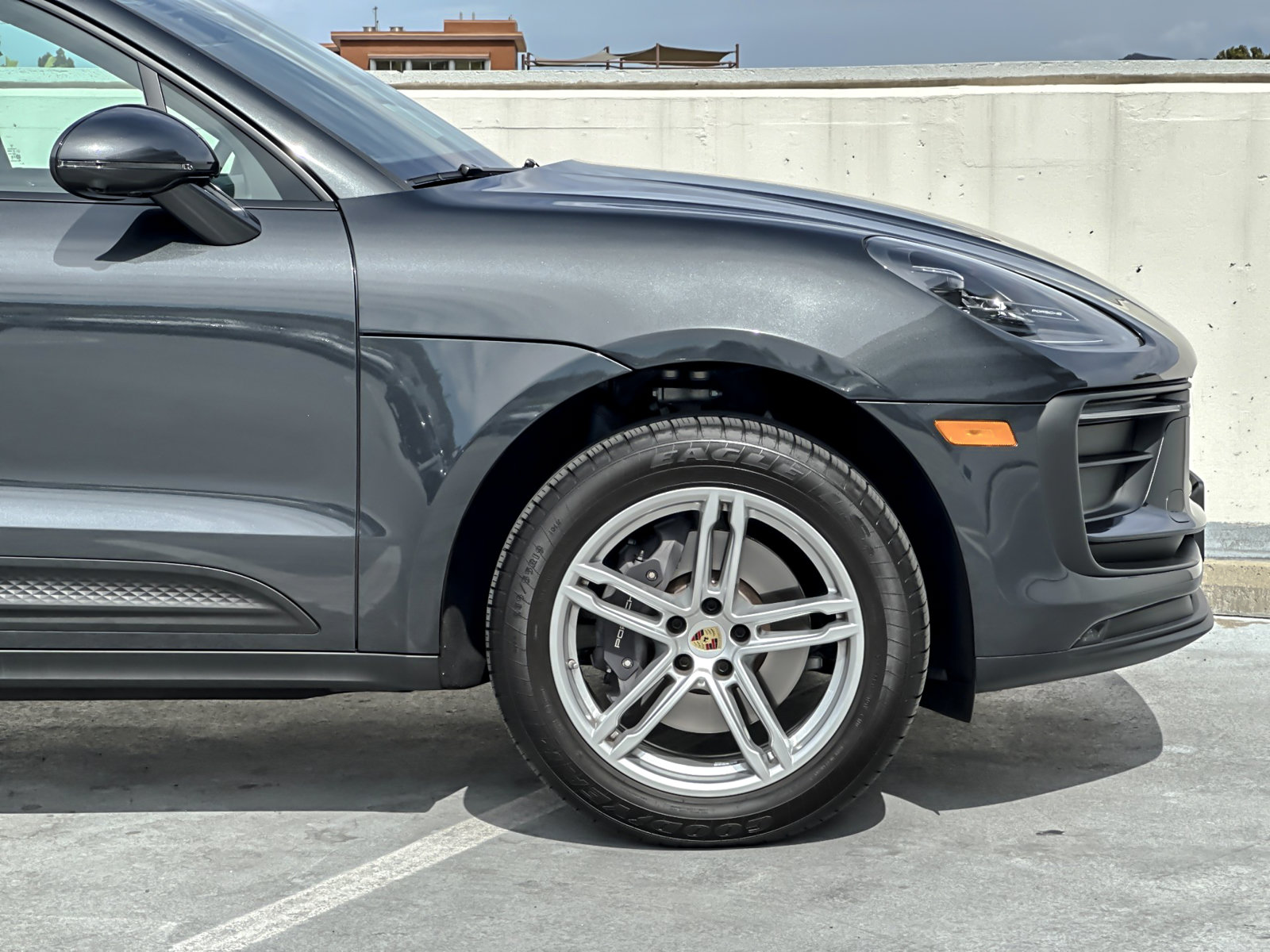 Certified 2026 Porsche Macan AWD/4WD image 29