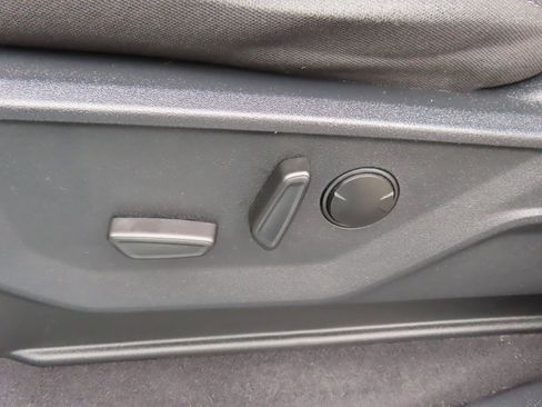 Used 2023 Ford F150 XLT w/ Equipment Group 302A High image 34