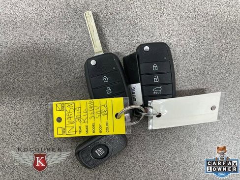 Used 2019 Kia Sorento S image 26