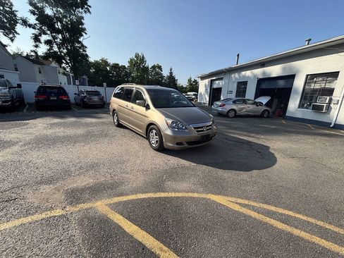Used 2005 Honda Odyssey EX-L image 14