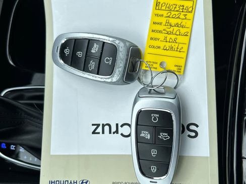 Used 2023 Hyundai Santa Cruz Limited w/ Cargo Package AWD/4WD image 22