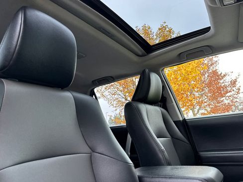 Used 2021 Toyota 4Runner SR5 Premium w/ Moonroof Package image 18