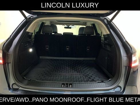 Used 2023 Lincoln Nautilus Reserve AWD/4WD image 18