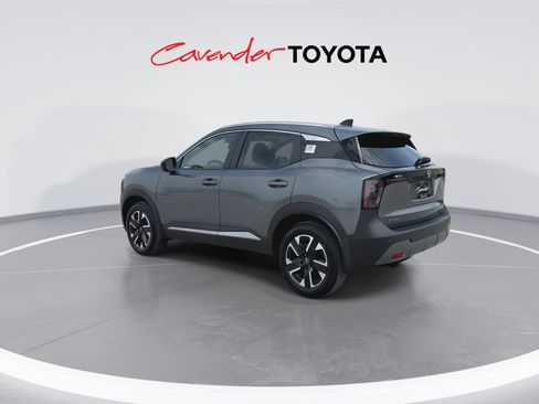 Used 2026 Nissan Kicks SV w/ SV Premium Package AWD/4WD image 6