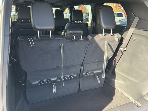 New 2026 Chrysler Pacifica Select image 21