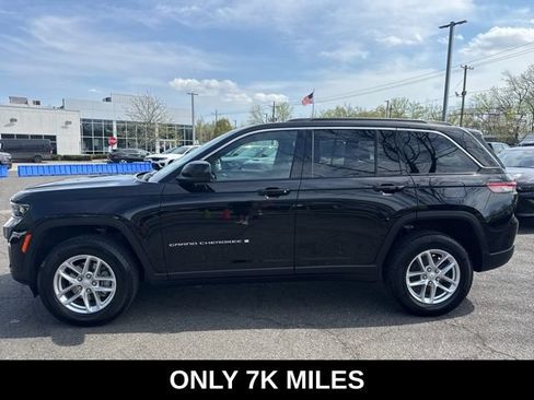 Used 2025 Jeep Grand Cherokee Laredo X AWD/4WD image 21