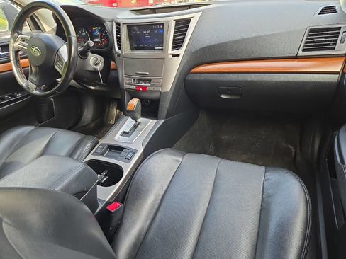 Used 2013 Subaru Outback 2.5i Limited AWD/4WD image 20
