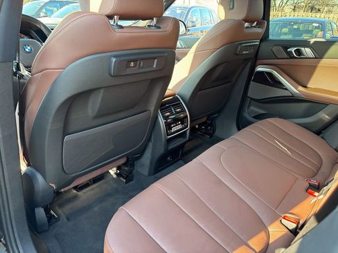 Used 2021 BMW X6 xDrive40i w/ Premium Package image 45